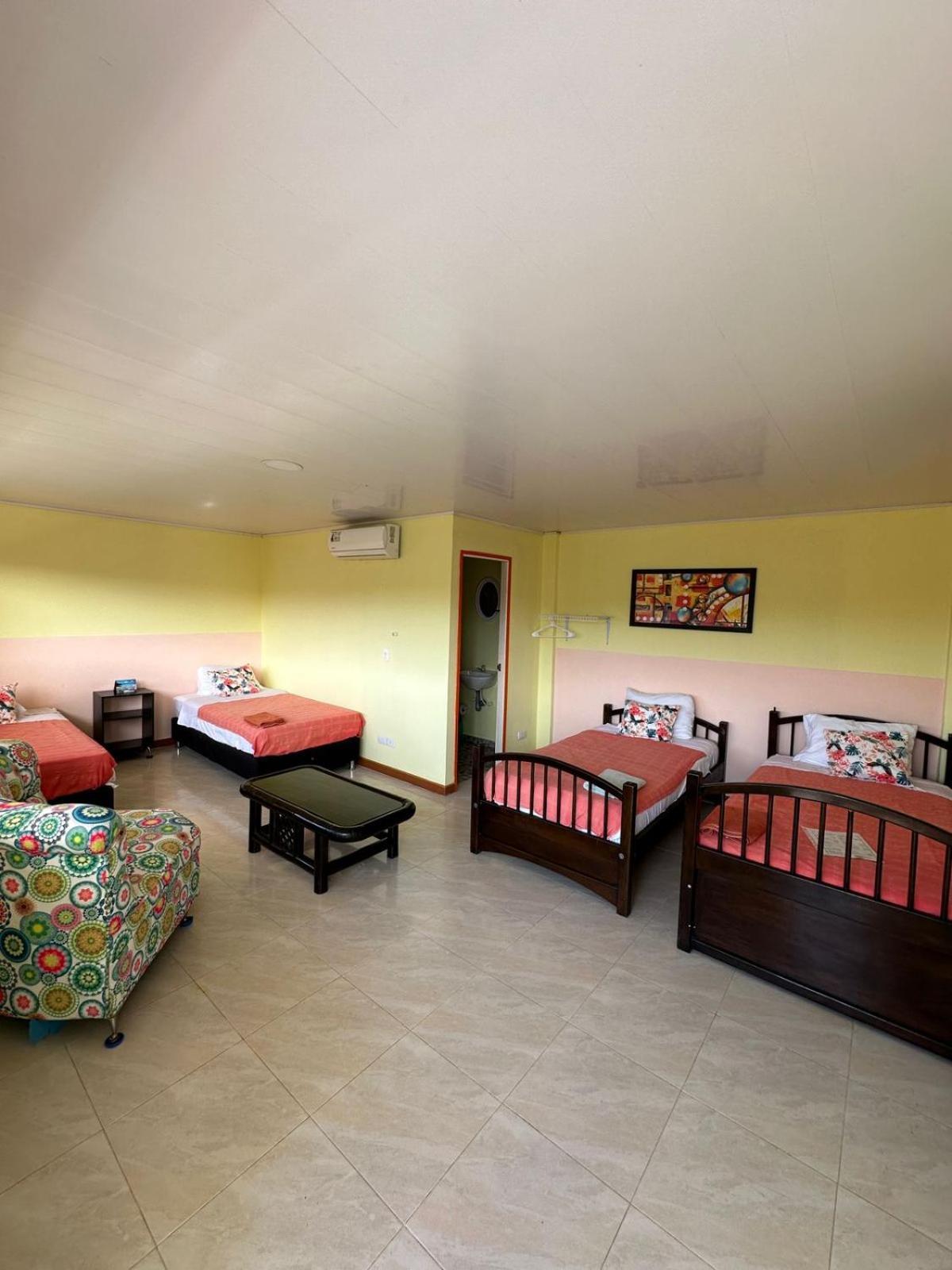 San Andrés Victoria'S Gennie Bay Village Hostal מראה חיצוני תמונה