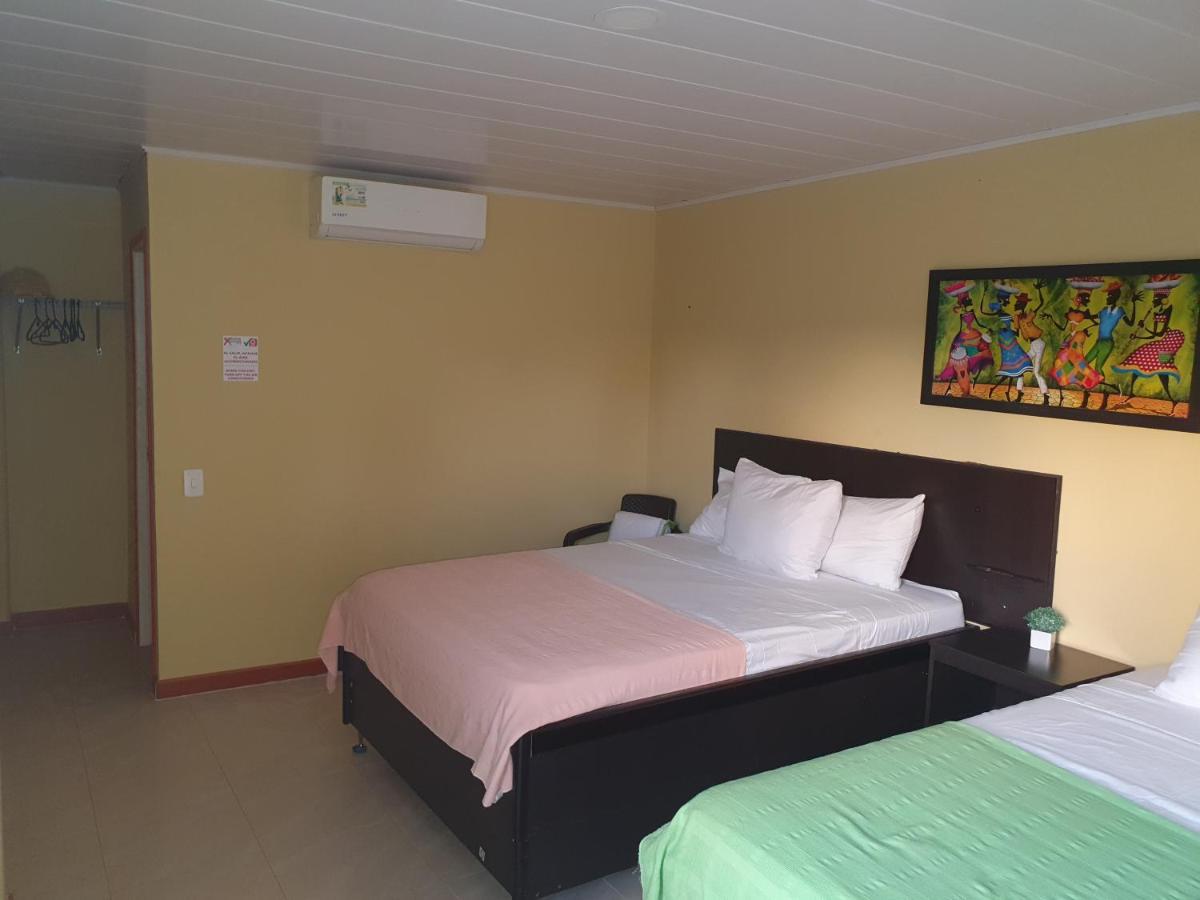 San Andrés Victoria'S Gennie Bay Village Hostal מראה חיצוני תמונה